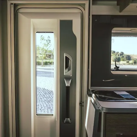 Autocaravana 2 Pessoas Camping