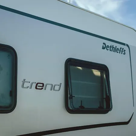 Autocaravana 2 Pessoas Camping Carregado