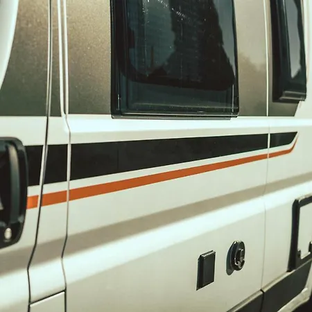 Autocaravana 2 Pessoas Camping Carregado