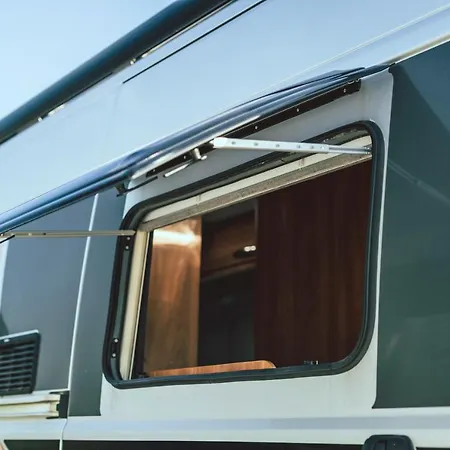 Camping Autocaravana 2 Pessoas *